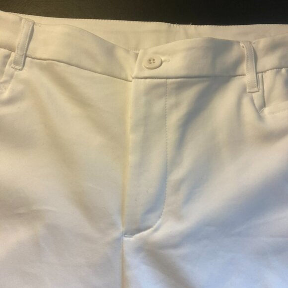CJ Banks White Slacks size 22W NWOT - Picture 2 of 4